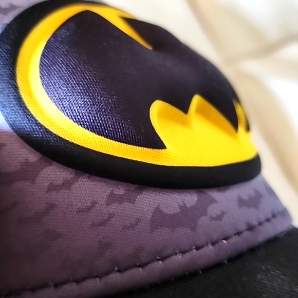 BATMAN Toddler Cap. New no tags - Picture 8 of 9